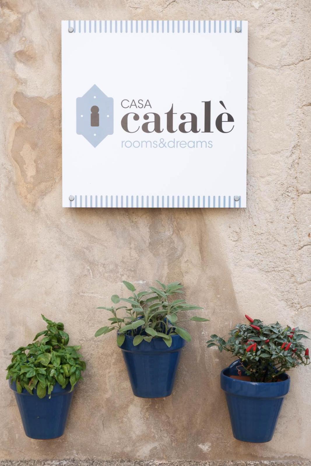 Casa Catale Bed and Breakfast Modica Exteriör bild